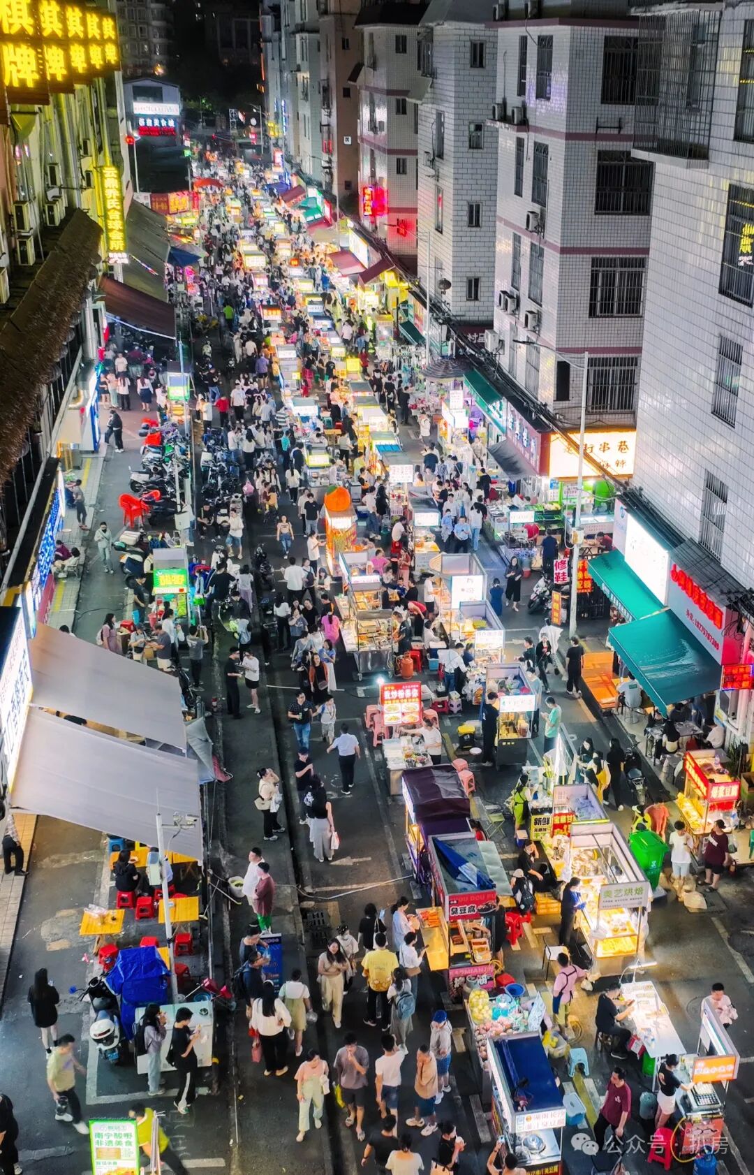 南宁一夜市被取缔，热闹背后的城市治理大考