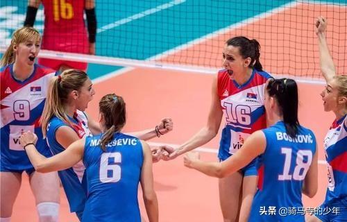 女排美国VS塞尔维亚决战，一场注定载入史册的巅峰对决